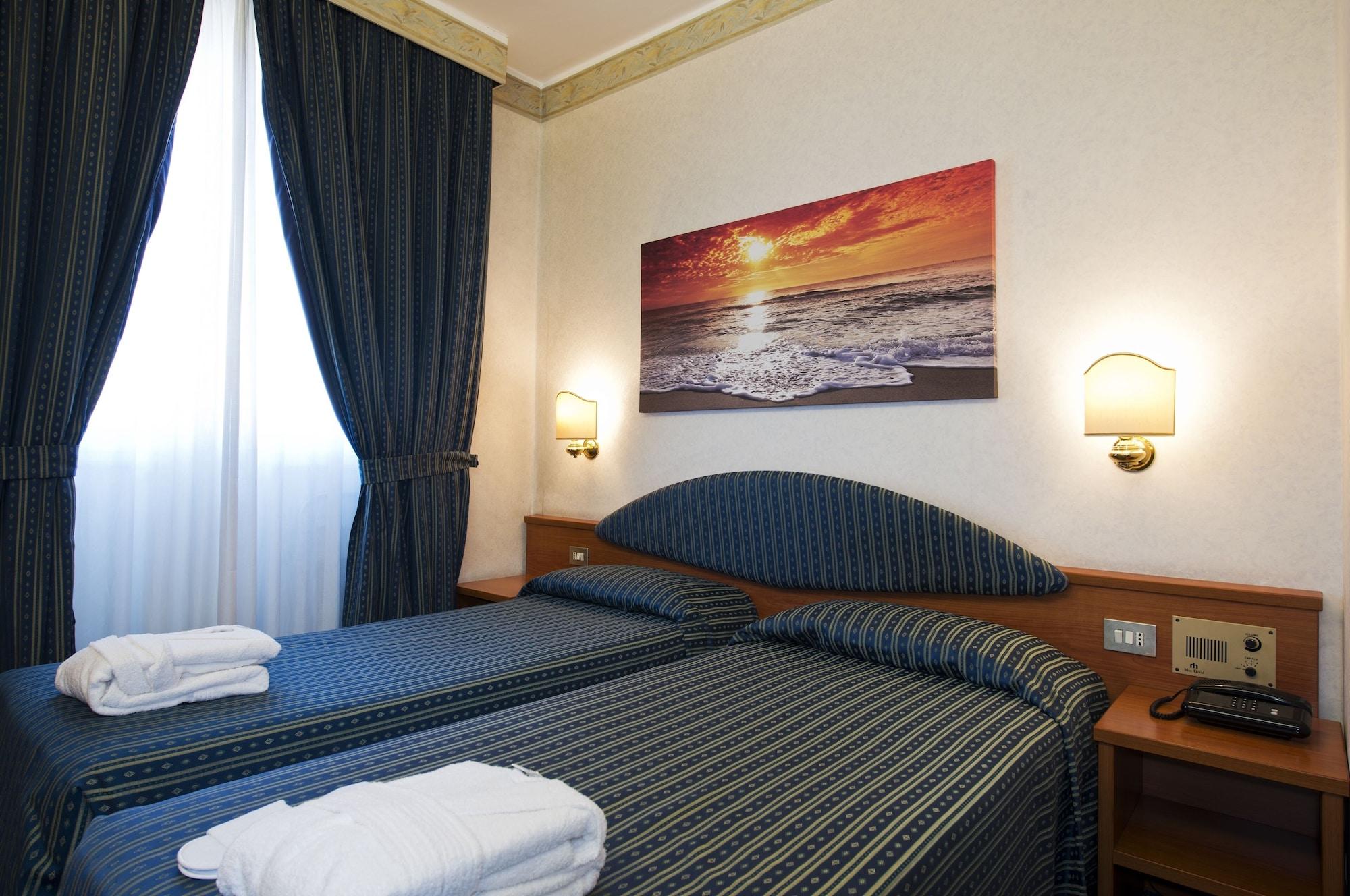 Hotel Mec Milan Bagian luar foto